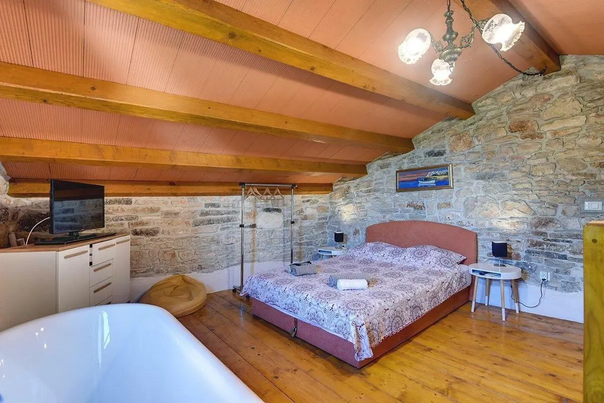 Vakantiehuis Villa Dani Svetvinčenat